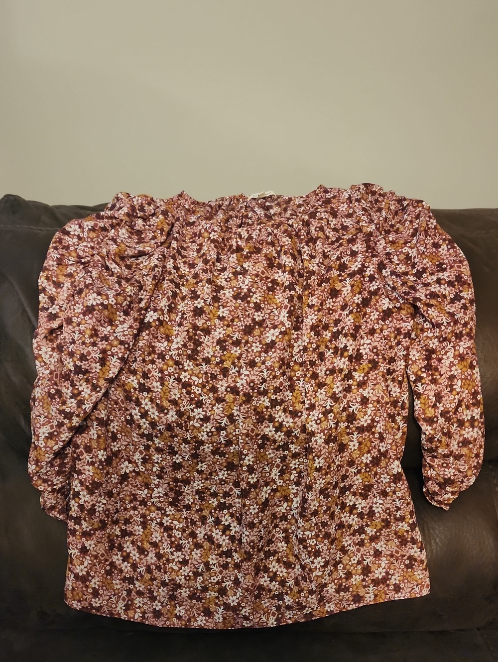 Women's Floral Off-Shoulder Blouse - Pink/Brown